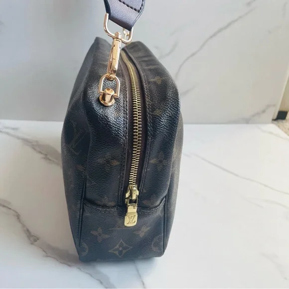 SOLD! Louis Vuitton Monogram hand-painted crossbody - Picture 9 of 14